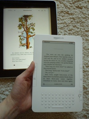 P1030512small iPad vs Kindle.jpg